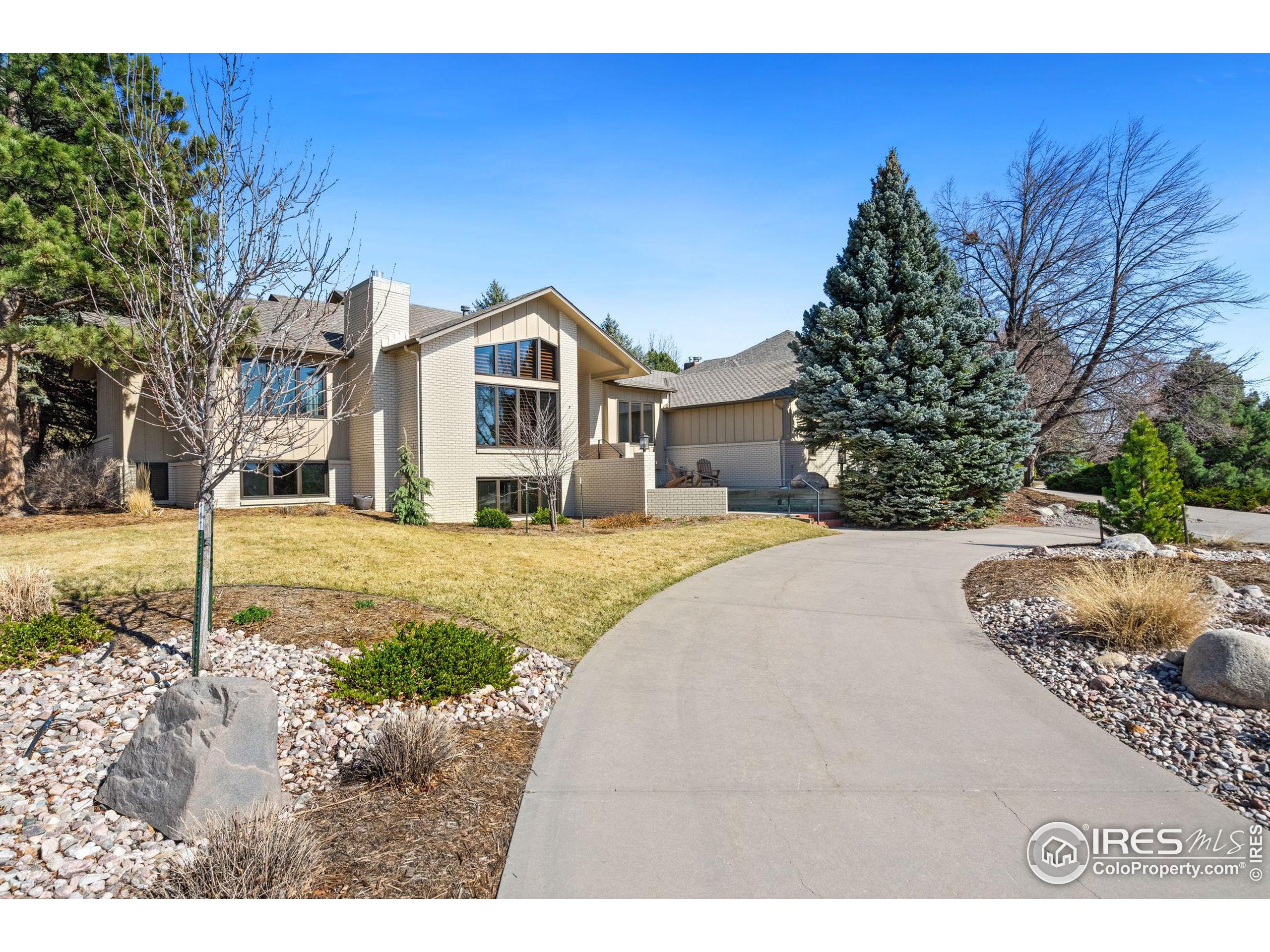 1806 Linden Lake Rd