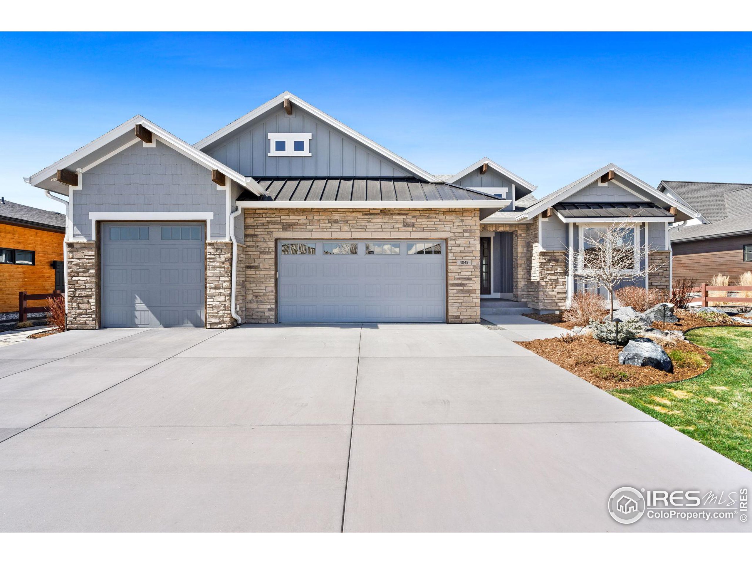 4049 Grand Park Dr