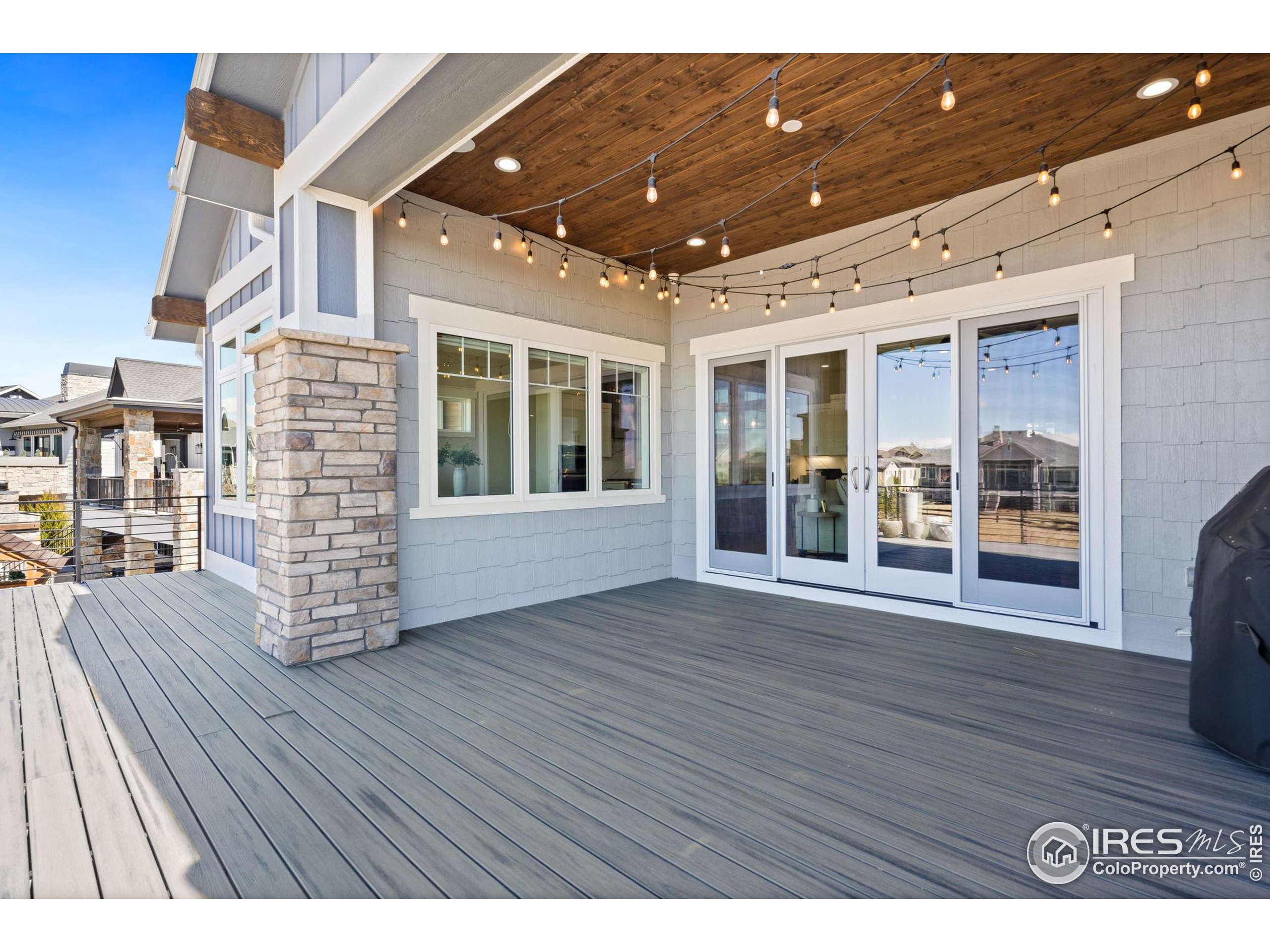 4049 Grand Park Dr
