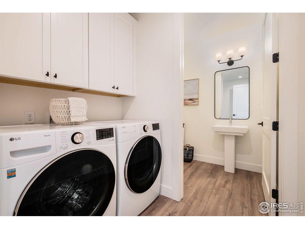 3045 E Trilby Rd C-14