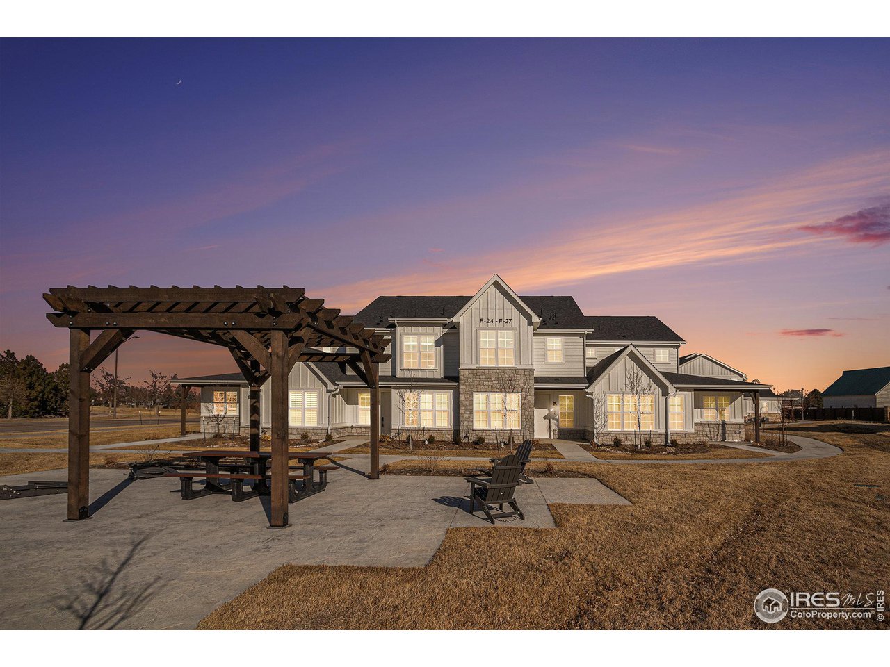 3045 E Trilby Rd C-14