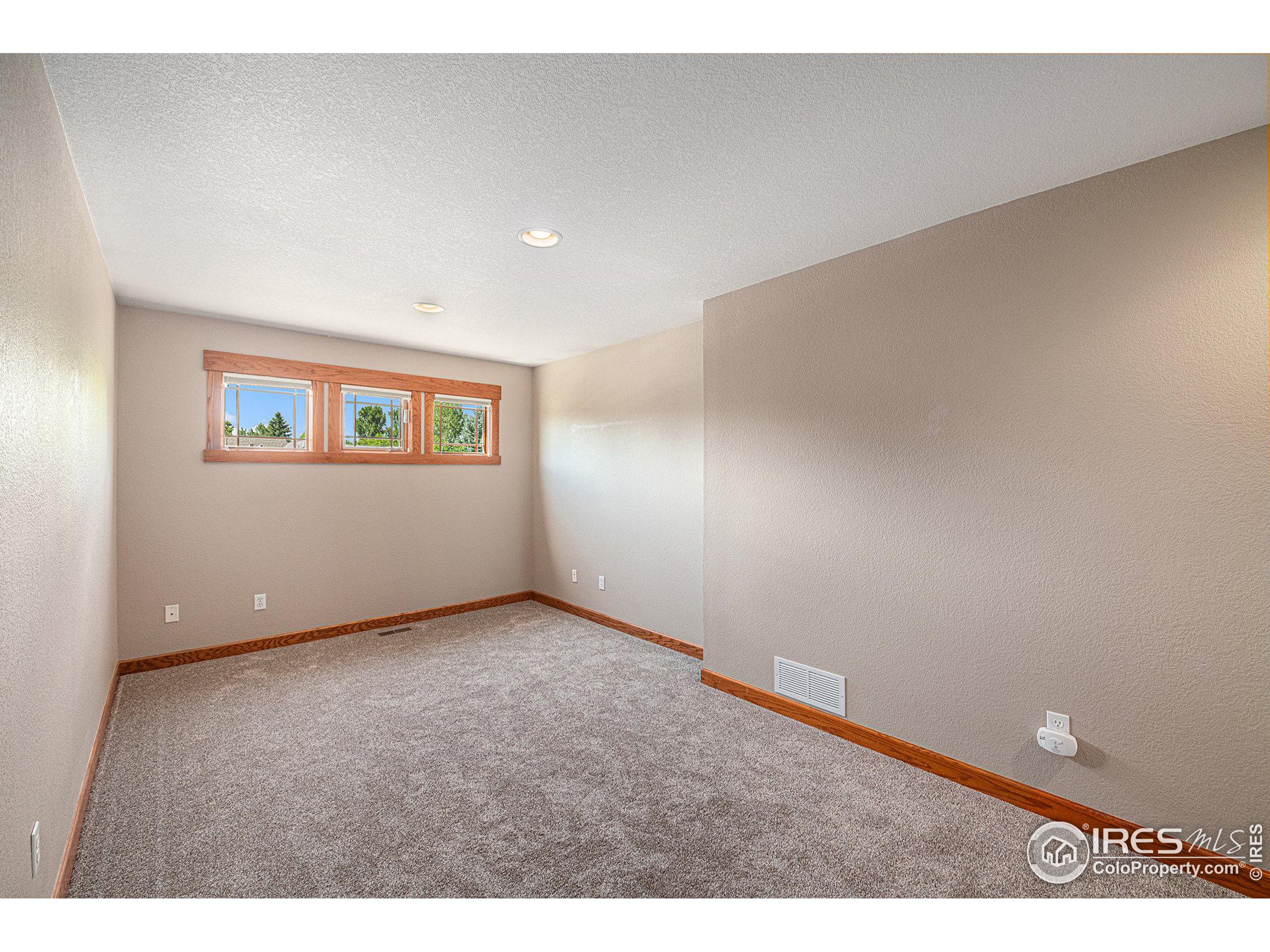 4244 Rolling Gate Rd