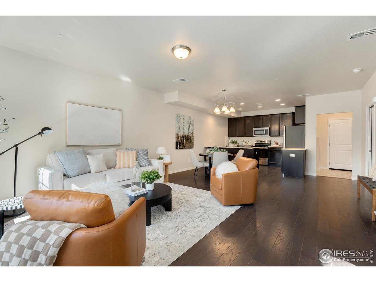 3824 Manhattan Ave 3