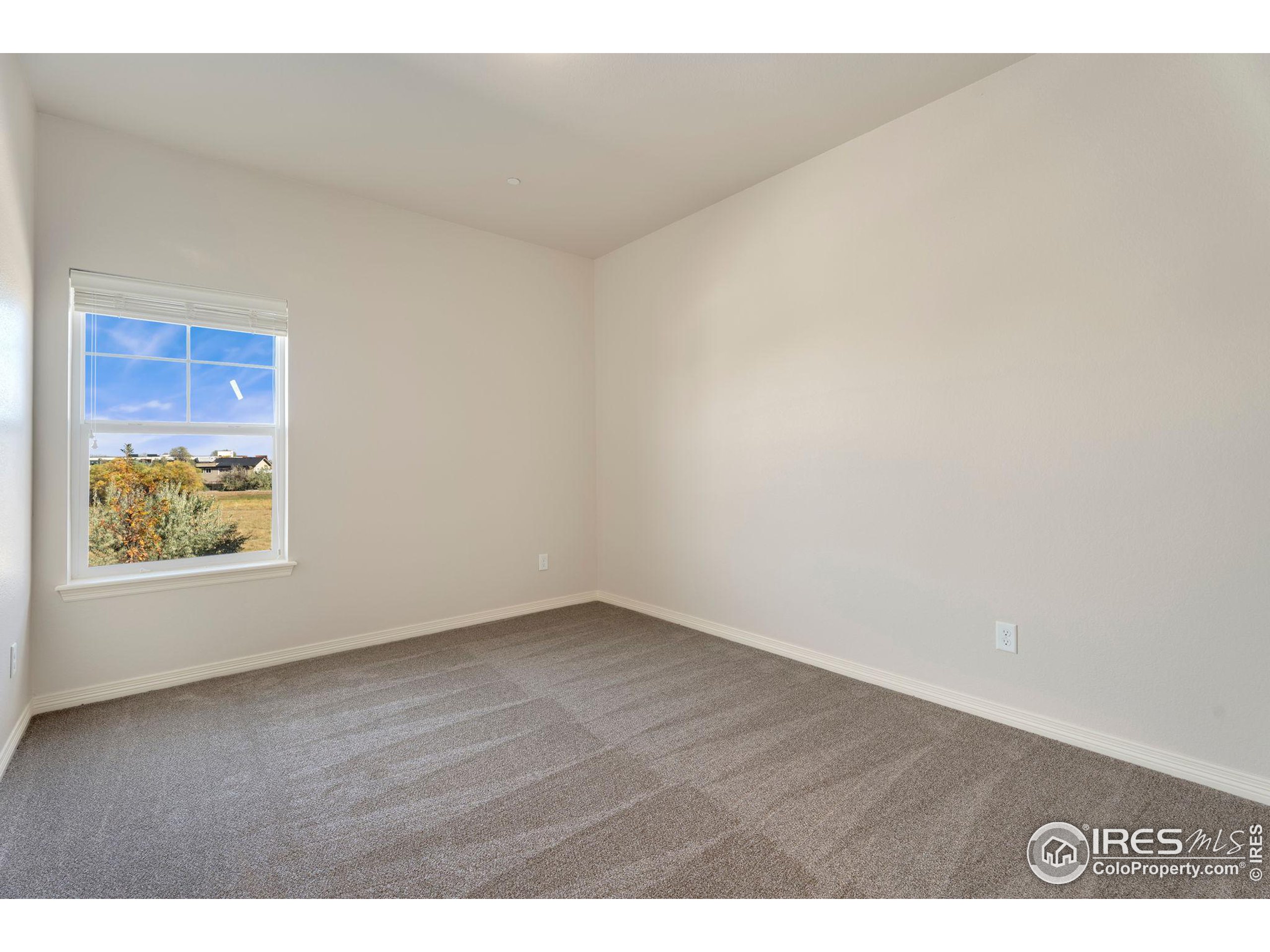 3824 Manhattan Ave 3