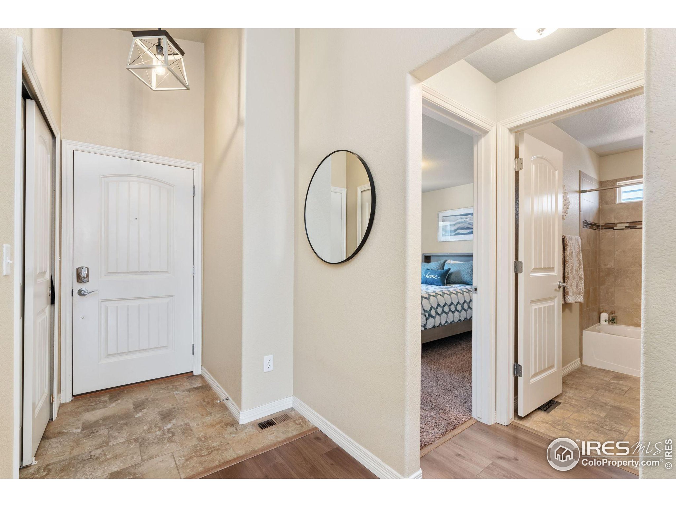 1538 Hanging Valley Ln