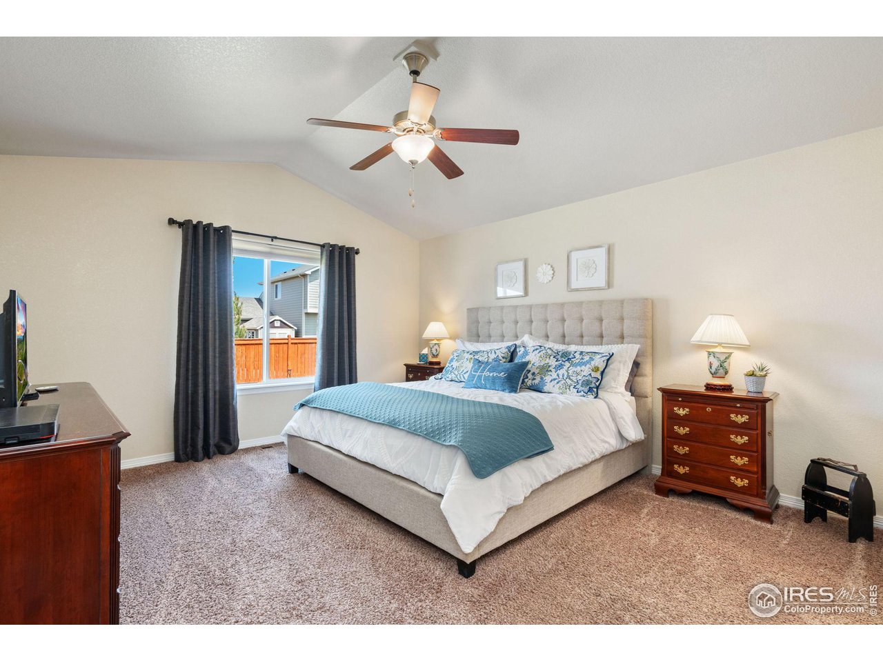 1538 Hanging Valley Ln