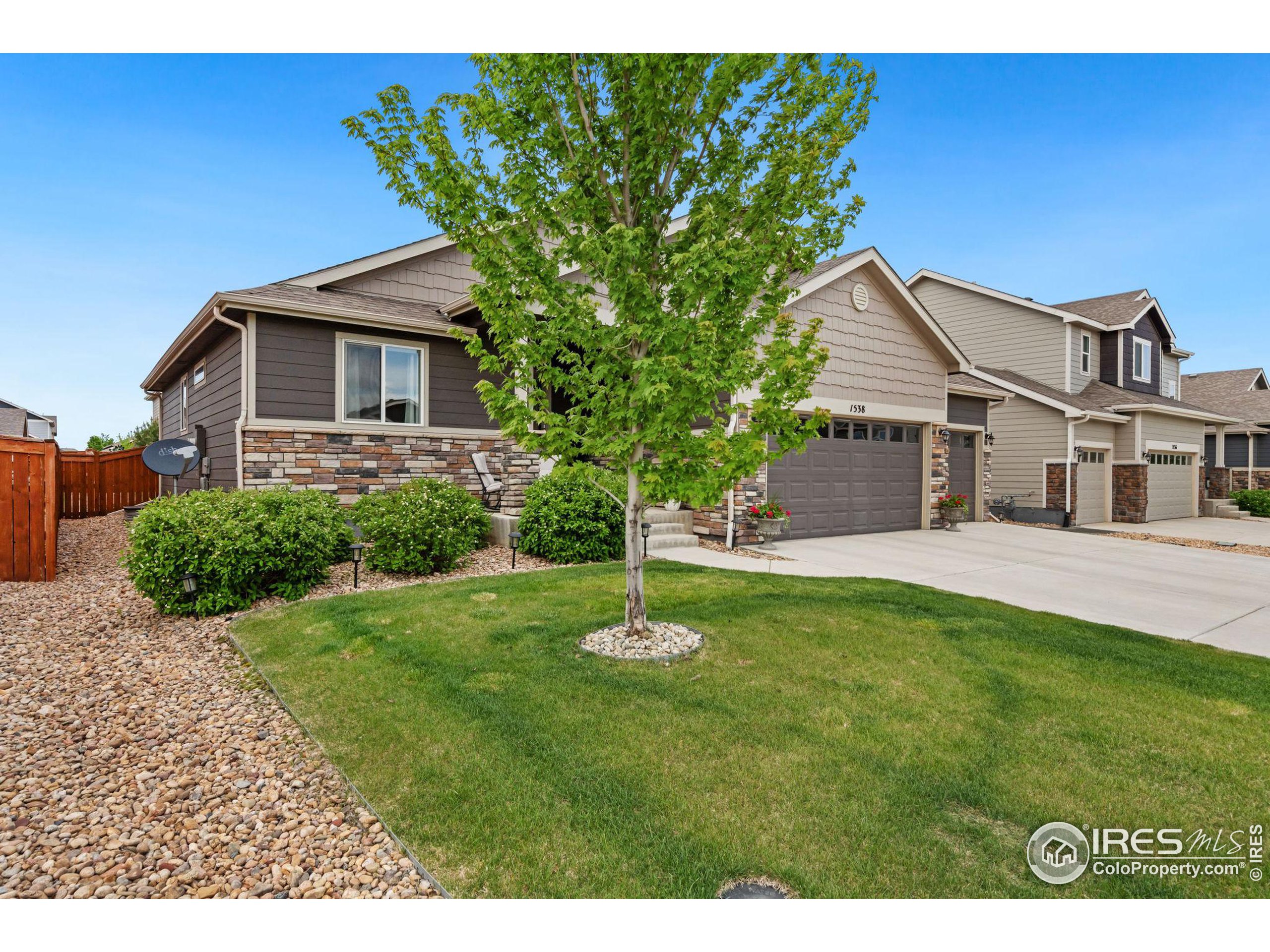 1538 Hanging Valley Ln