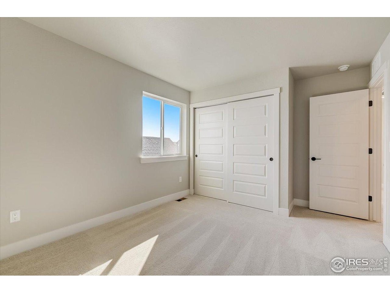 5962 Rendezvous Pkwy