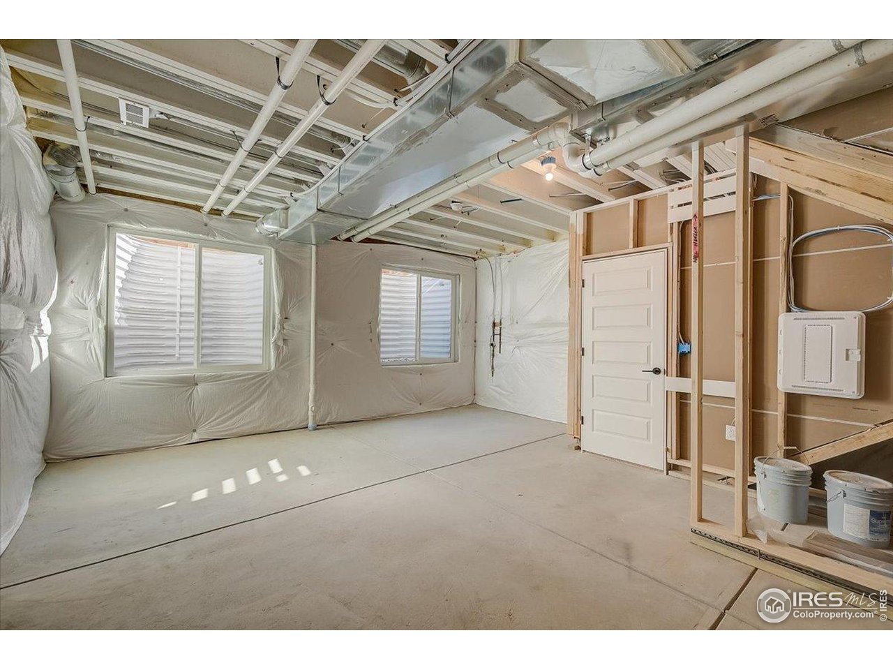 5962 Rendezvous Pkwy