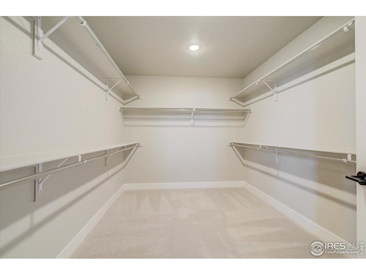 5962 Rendezvous Pkwy