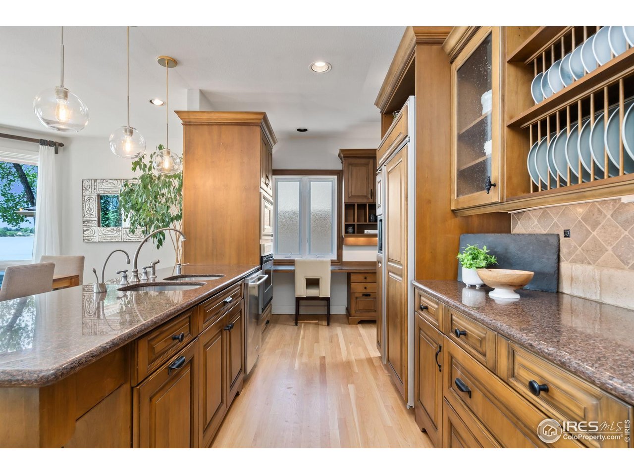 1917 Cottonwood Point Dr