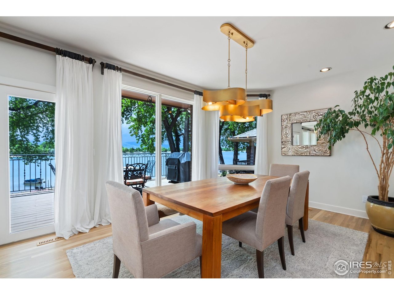 1917 Cottonwood Point Dr