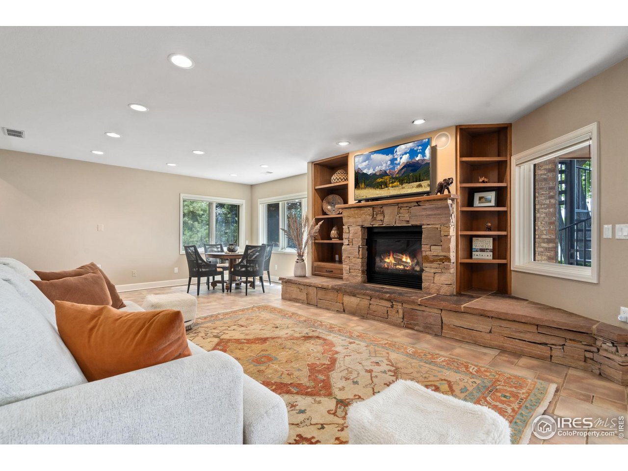 1917 Cottonwood Point Dr