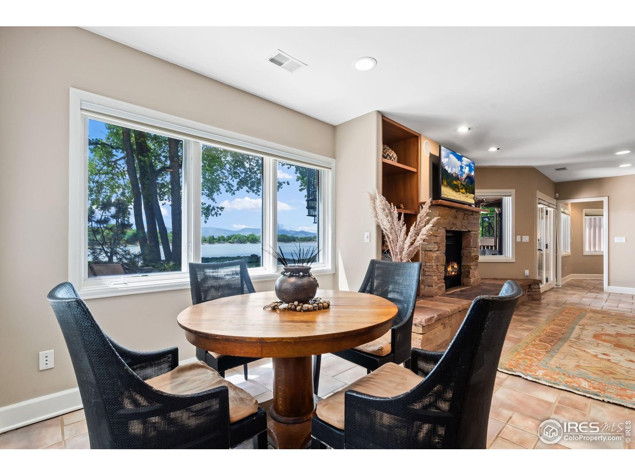 1917 Cottonwood Point Dr