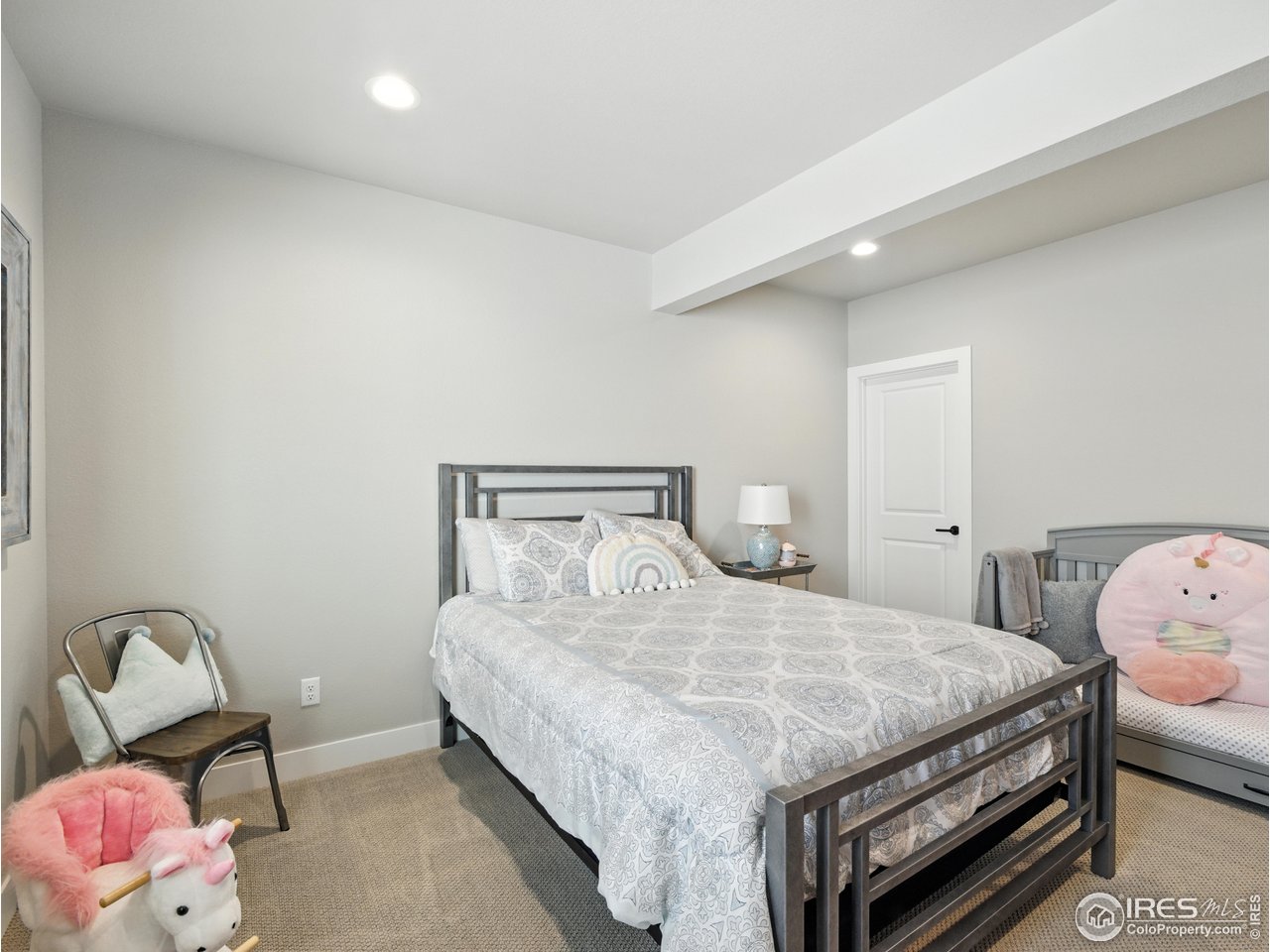 5267 School House Dr