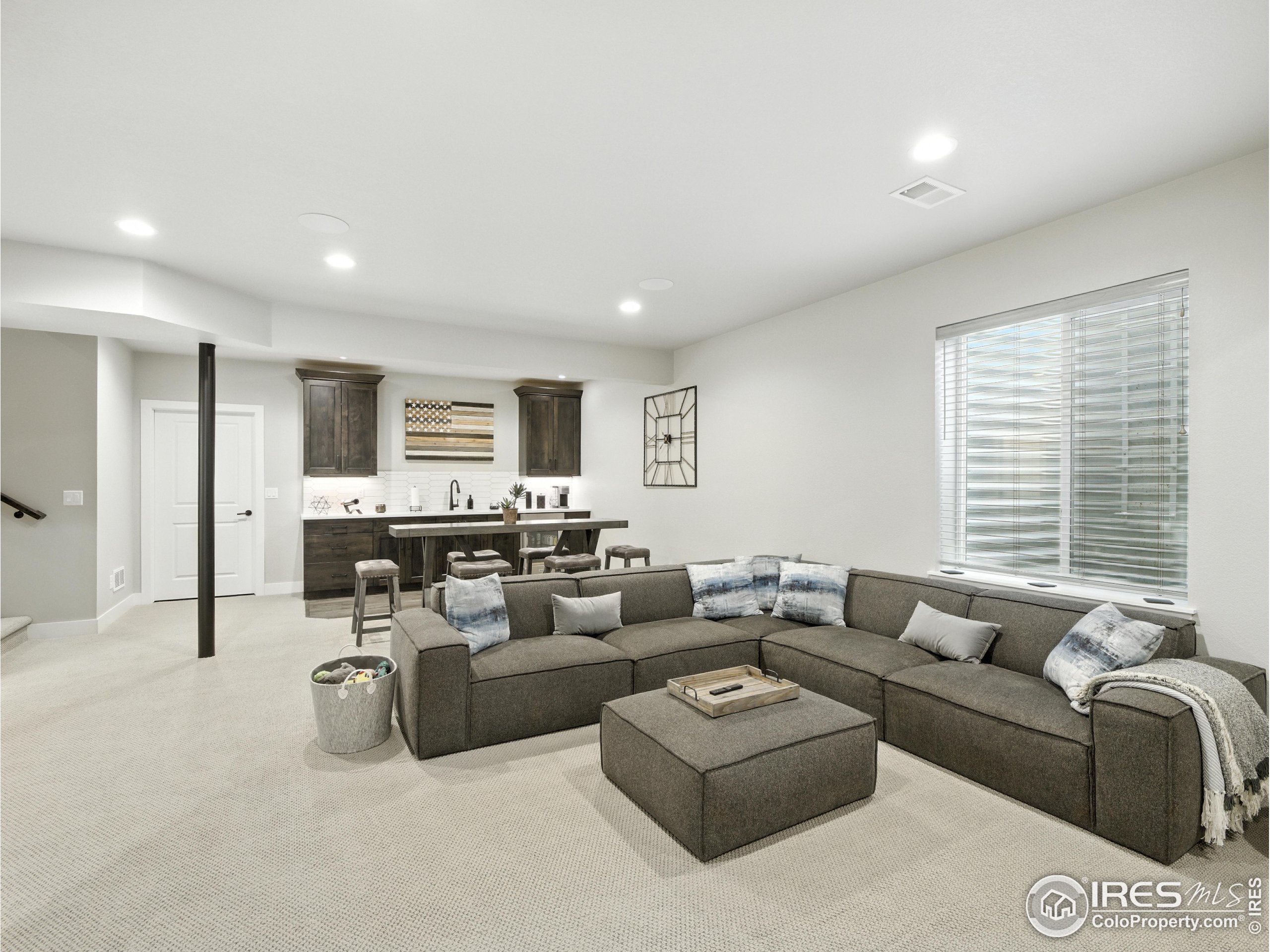 5267 School House Dr