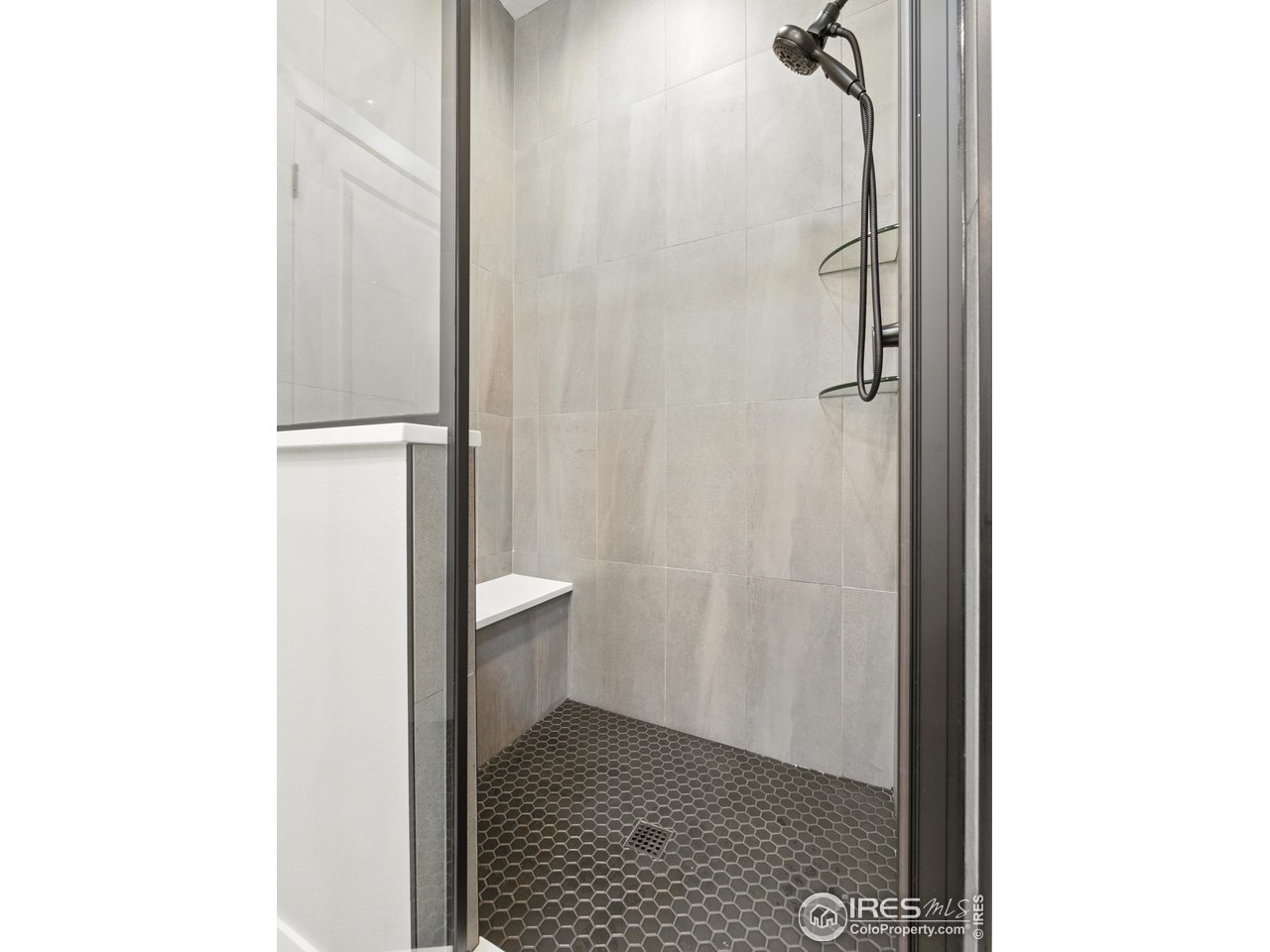 5267 School House Dr