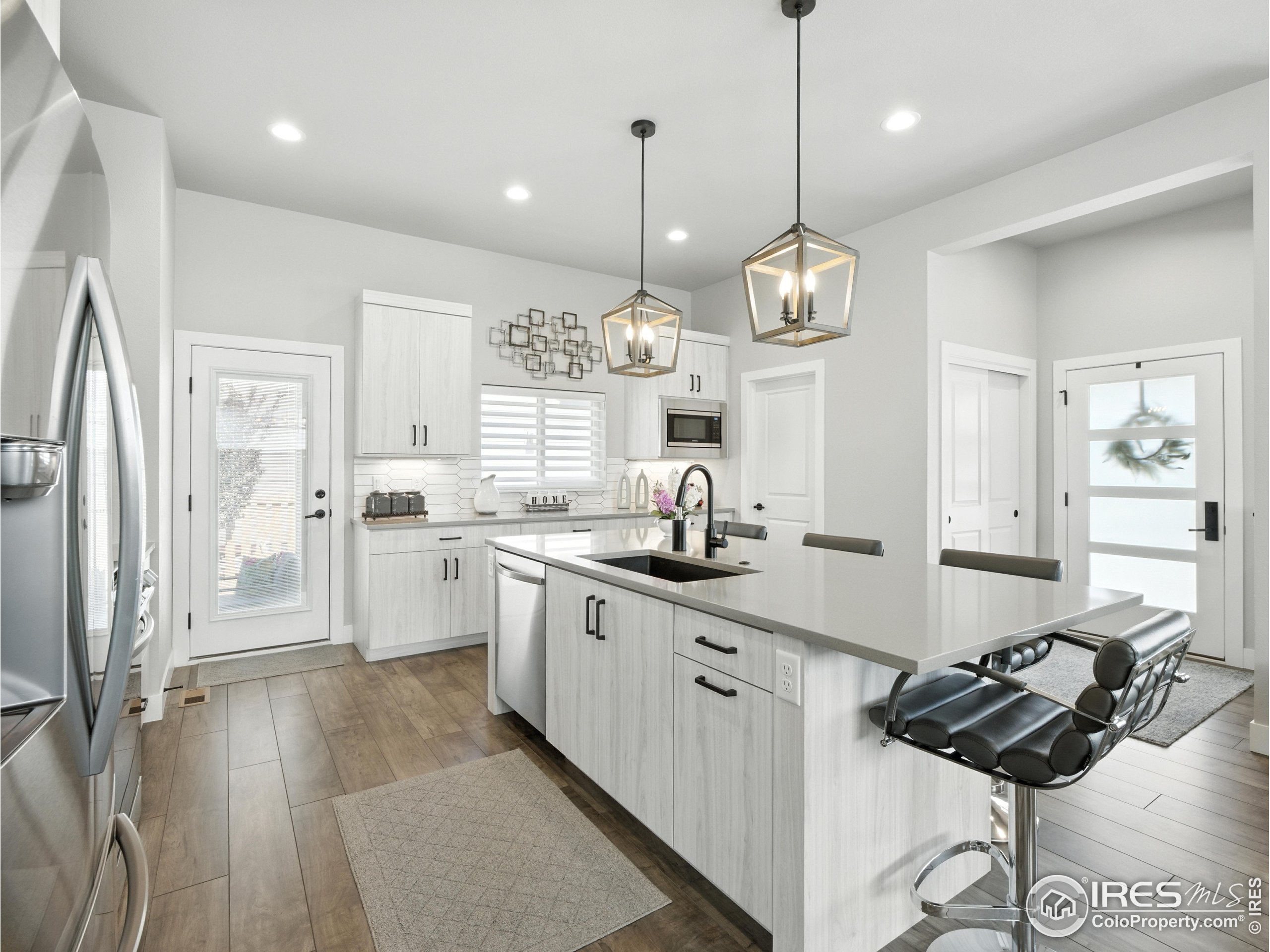 5267 School House Dr