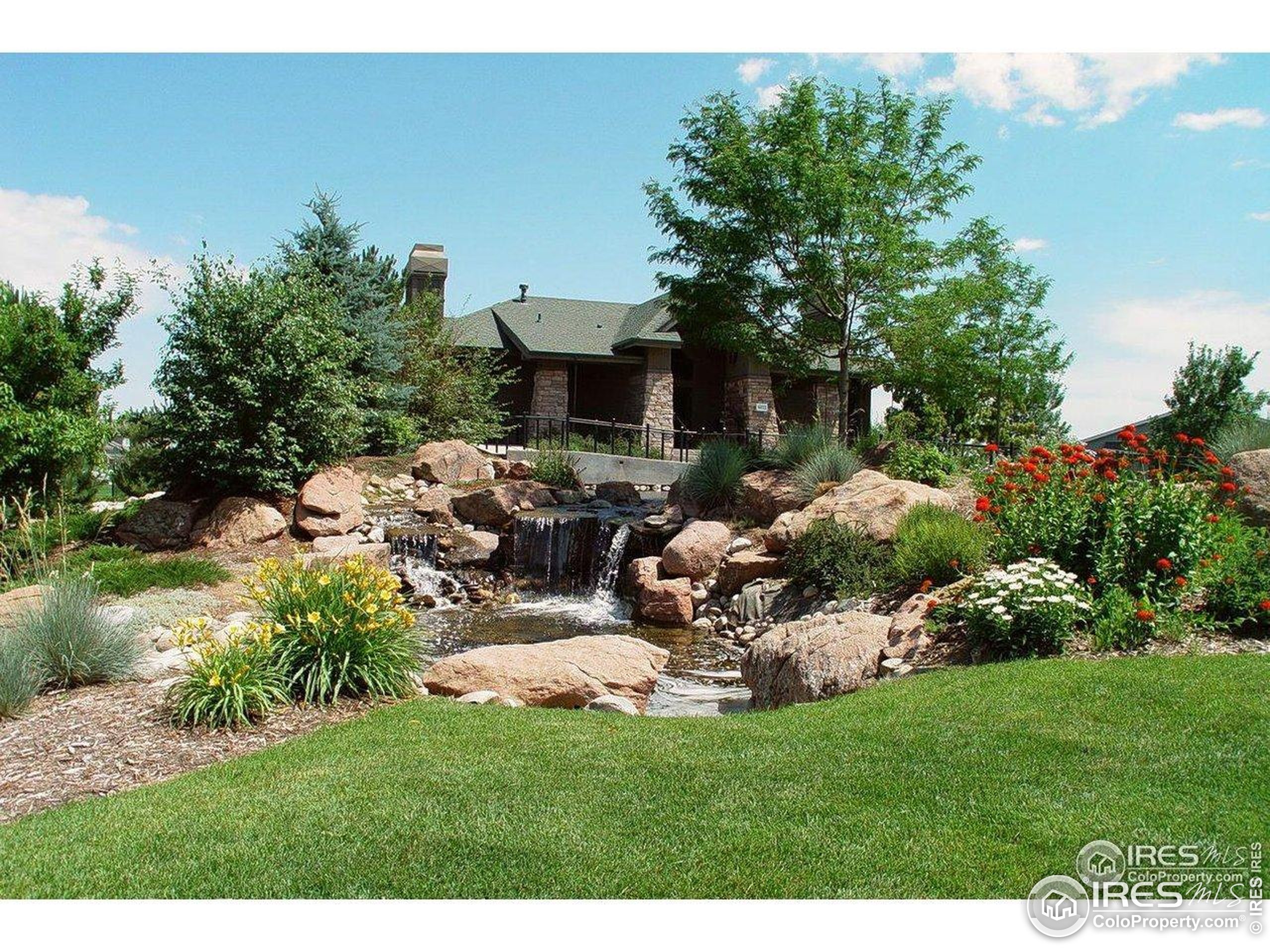 3521 Shallow Pond Dr