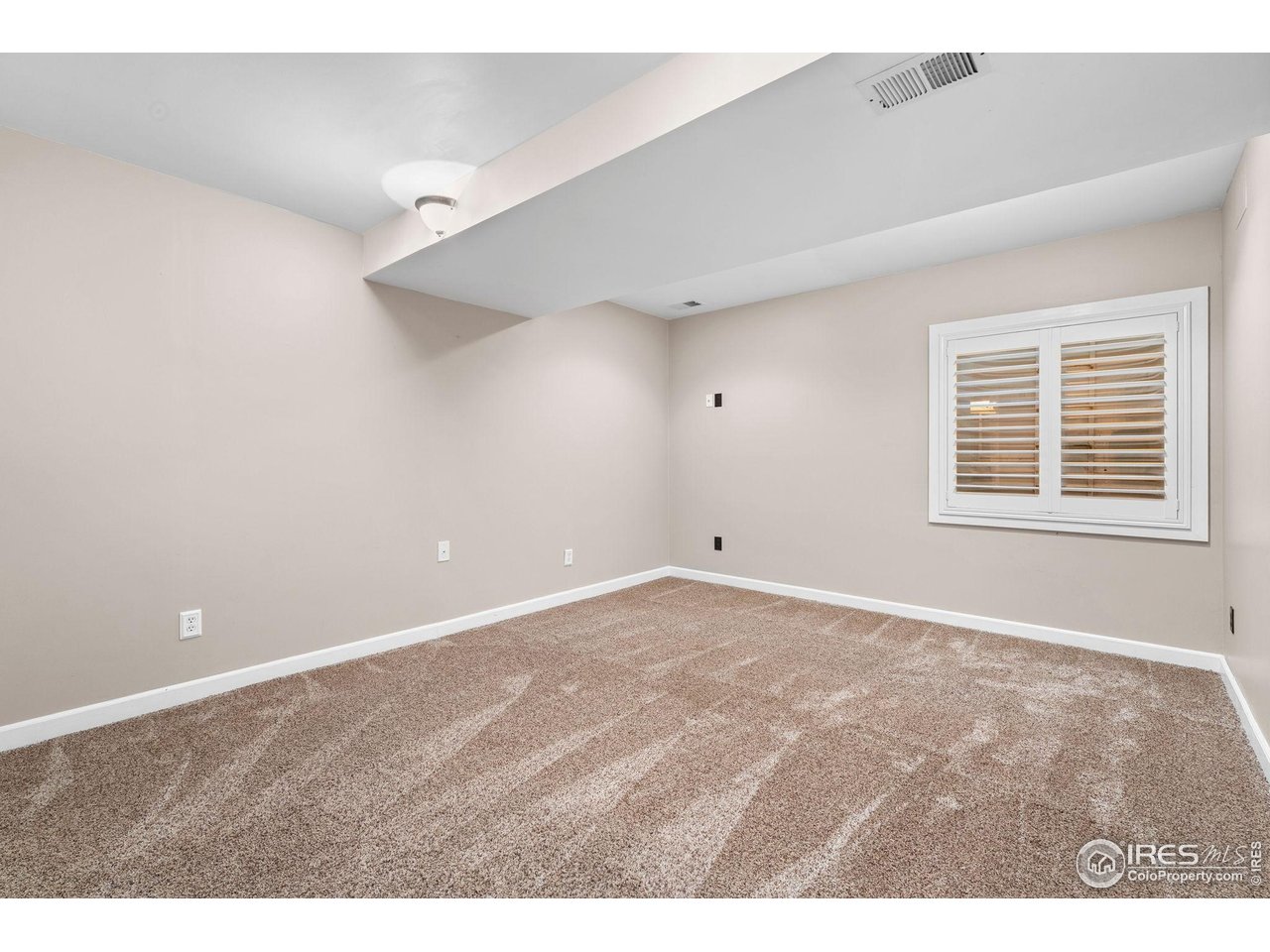 3521 Shallow Pond Dr