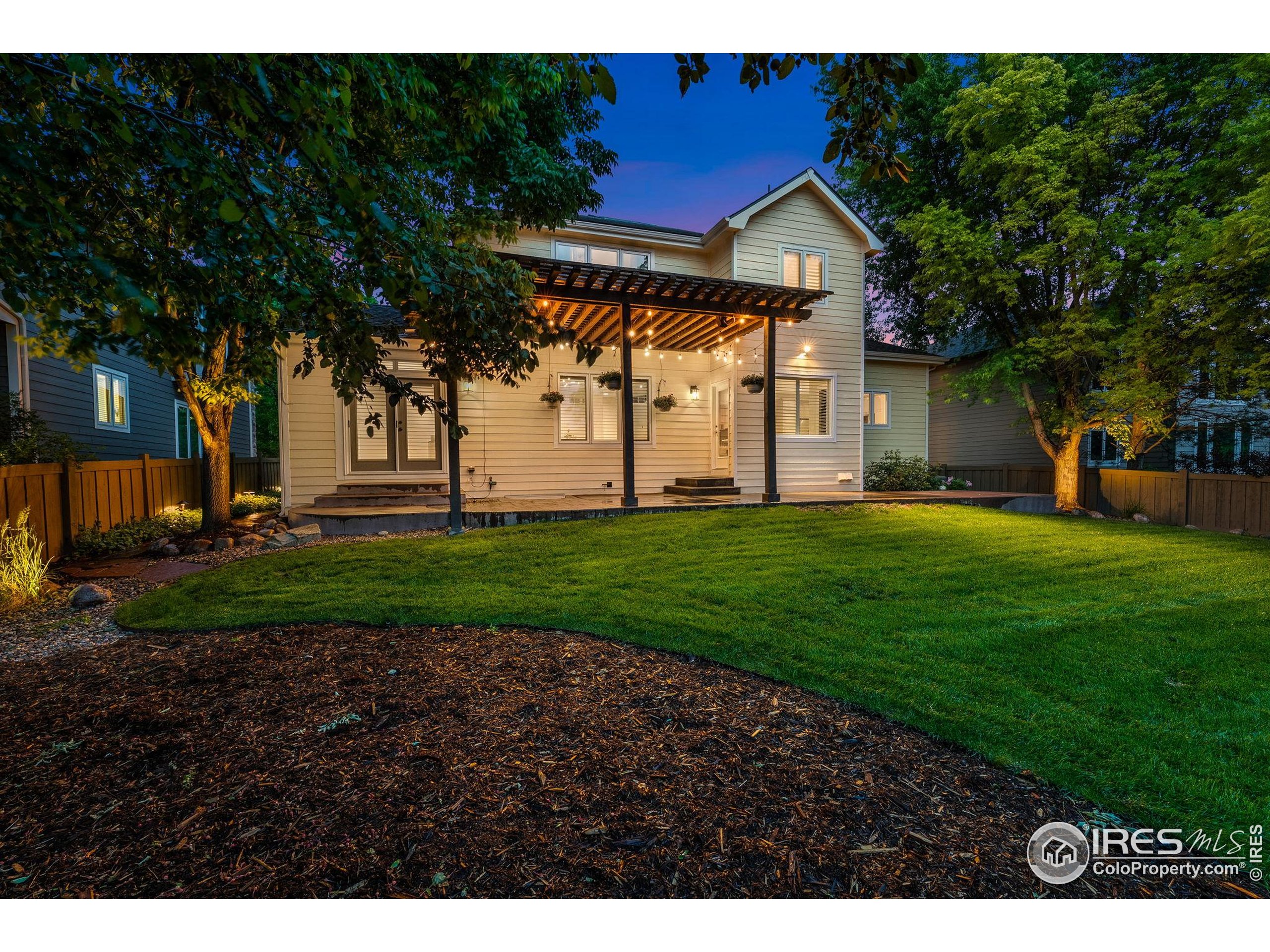 3521 Shallow Pond Dr