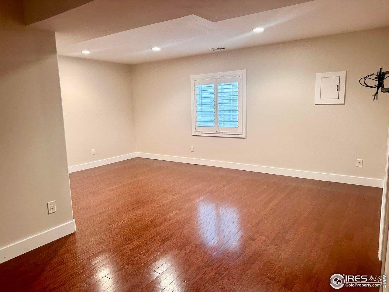 3521 Shallow Pond Dr