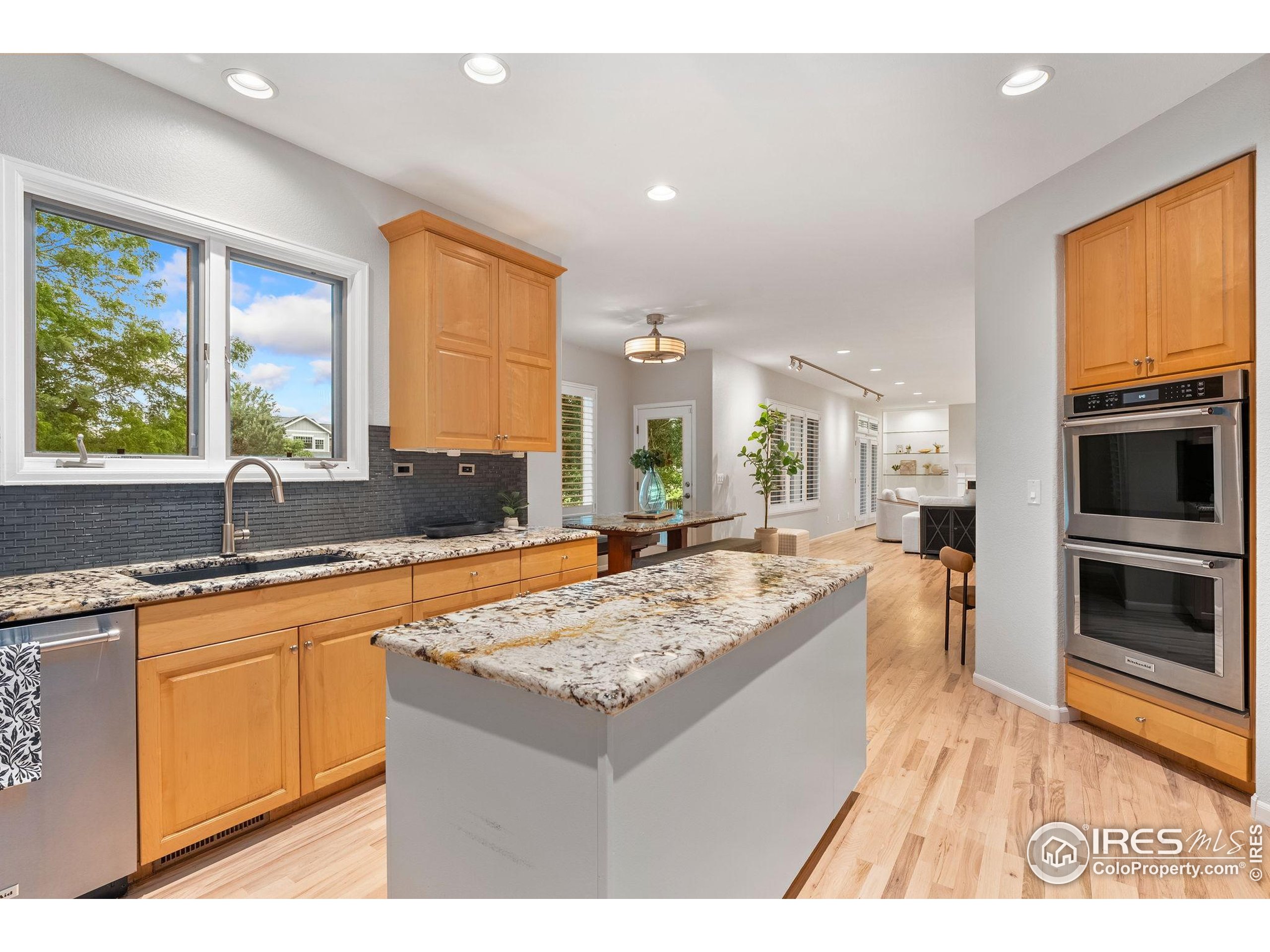 3521 Shallow Pond Dr