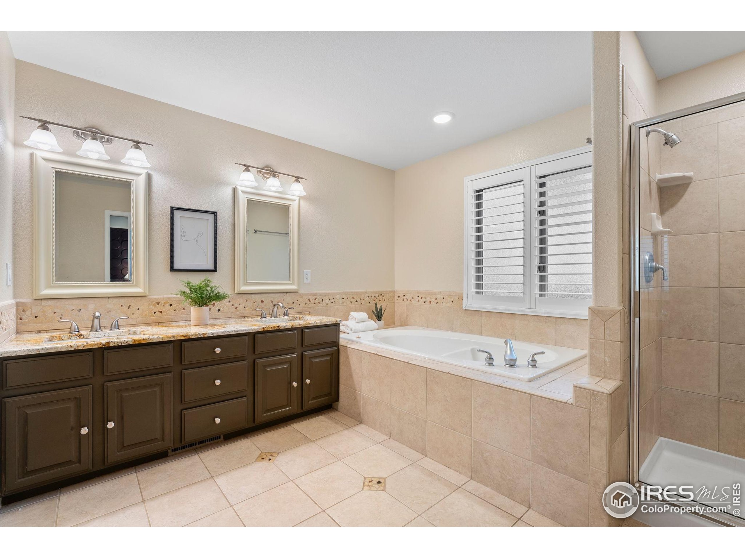 3521 Shallow Pond Dr