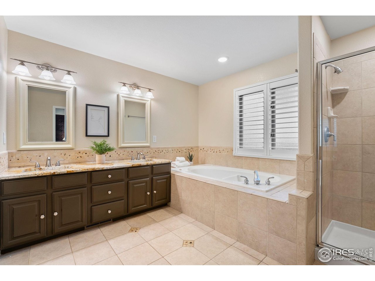 3521 Shallow Pond Dr