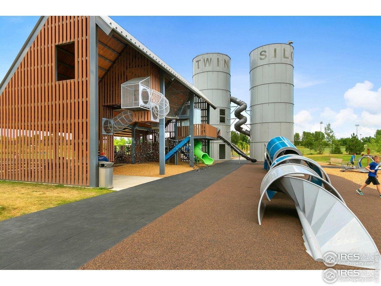 3521 Shallow Pond Dr