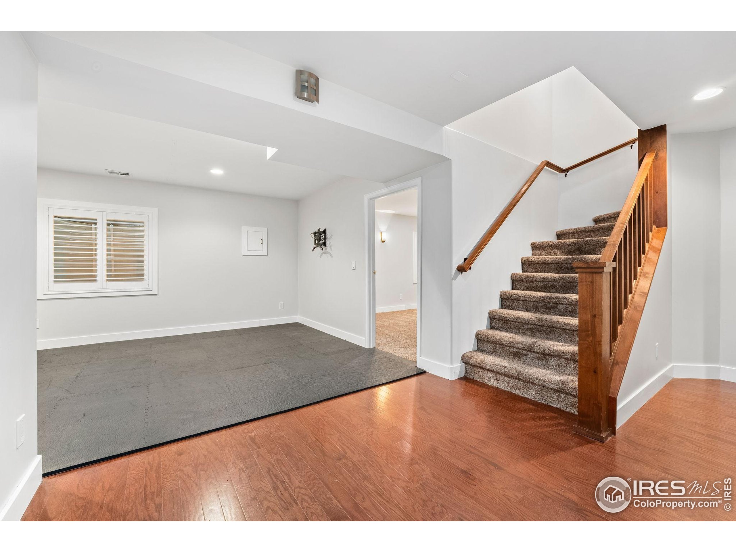 3521 Shallow Pond Dr