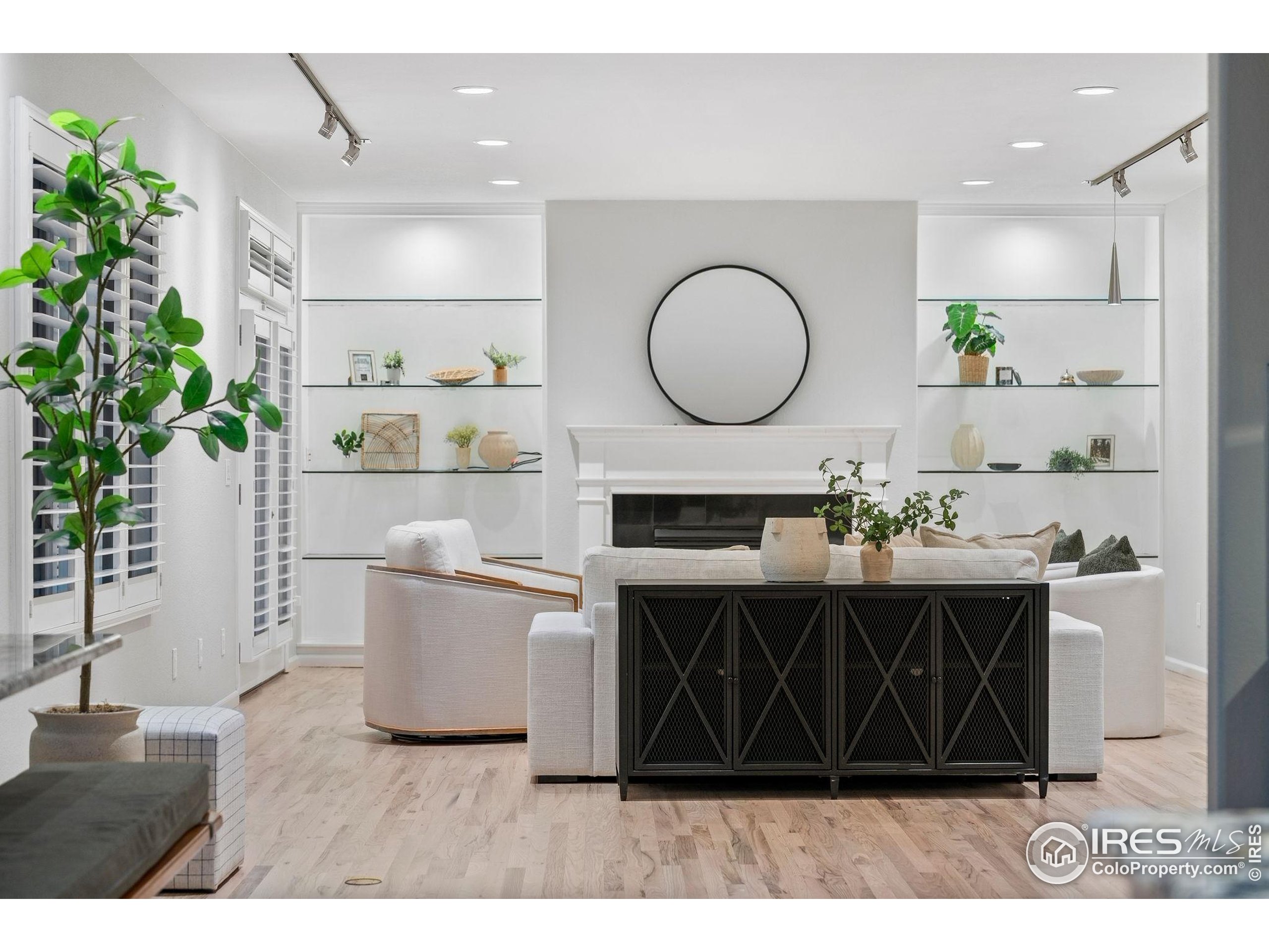 3521 Shallow Pond Dr