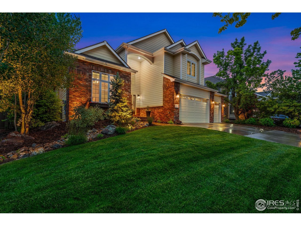 3521 Shallow Pond Dr