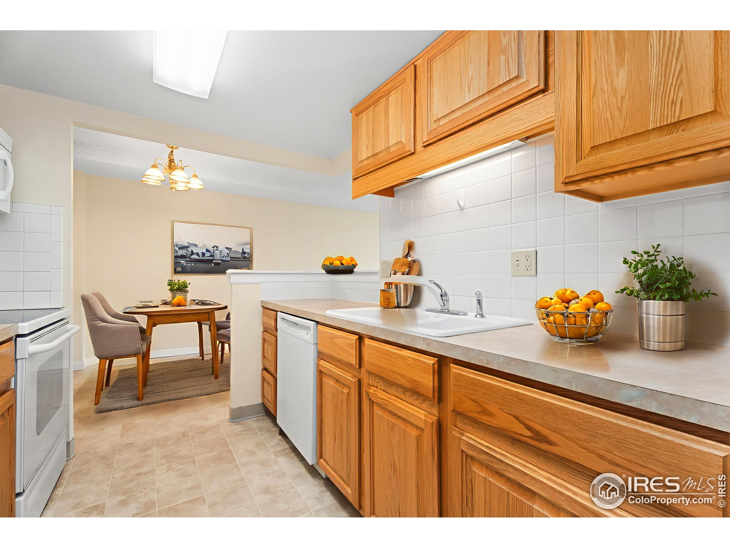 421 S Howes St 401