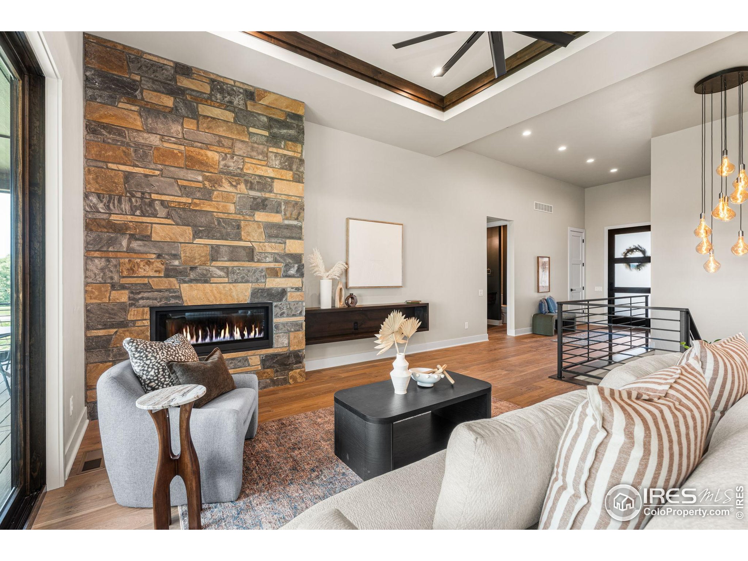6709 Morning Song Ct