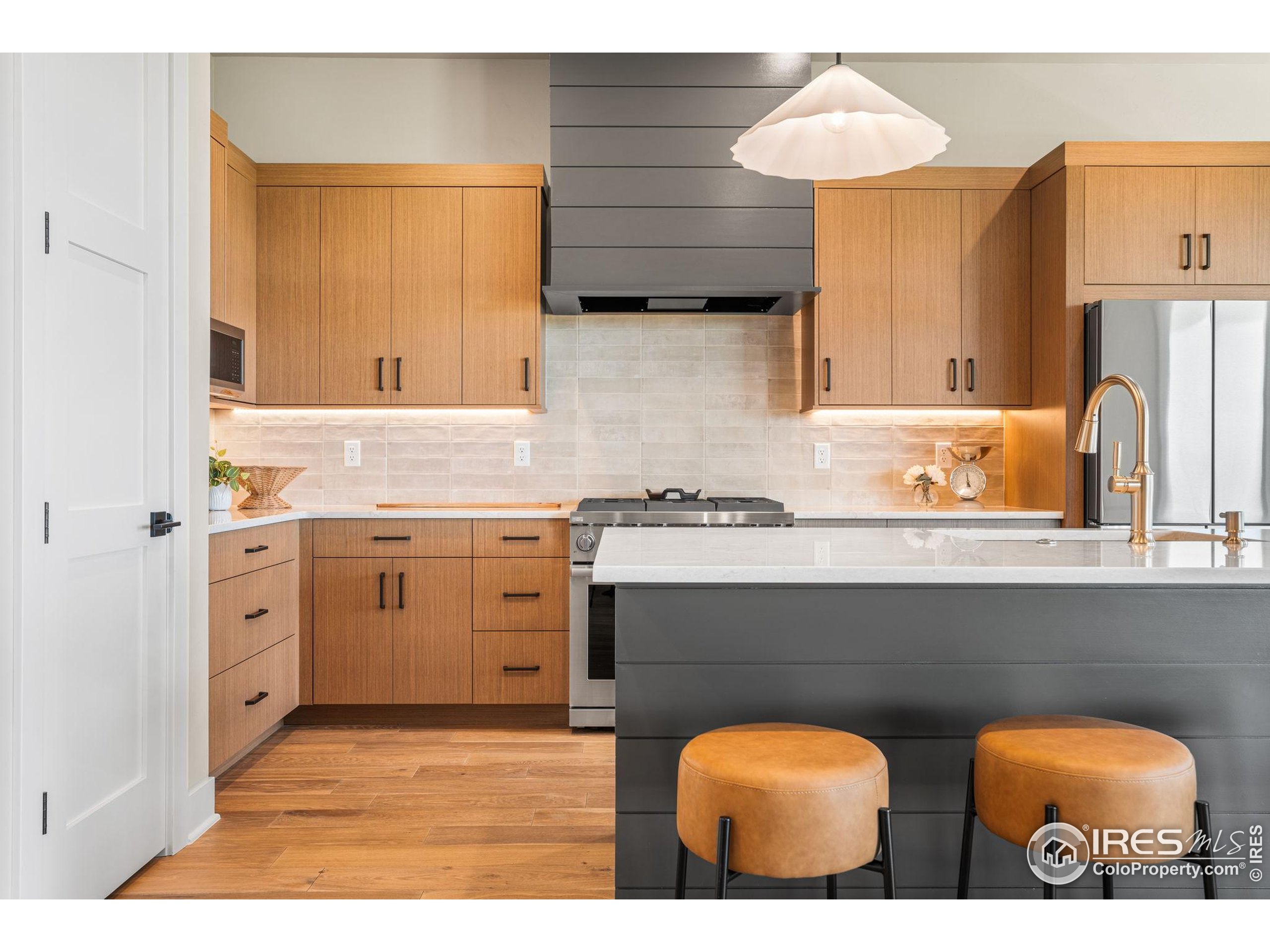 6709 Morning Song Ct