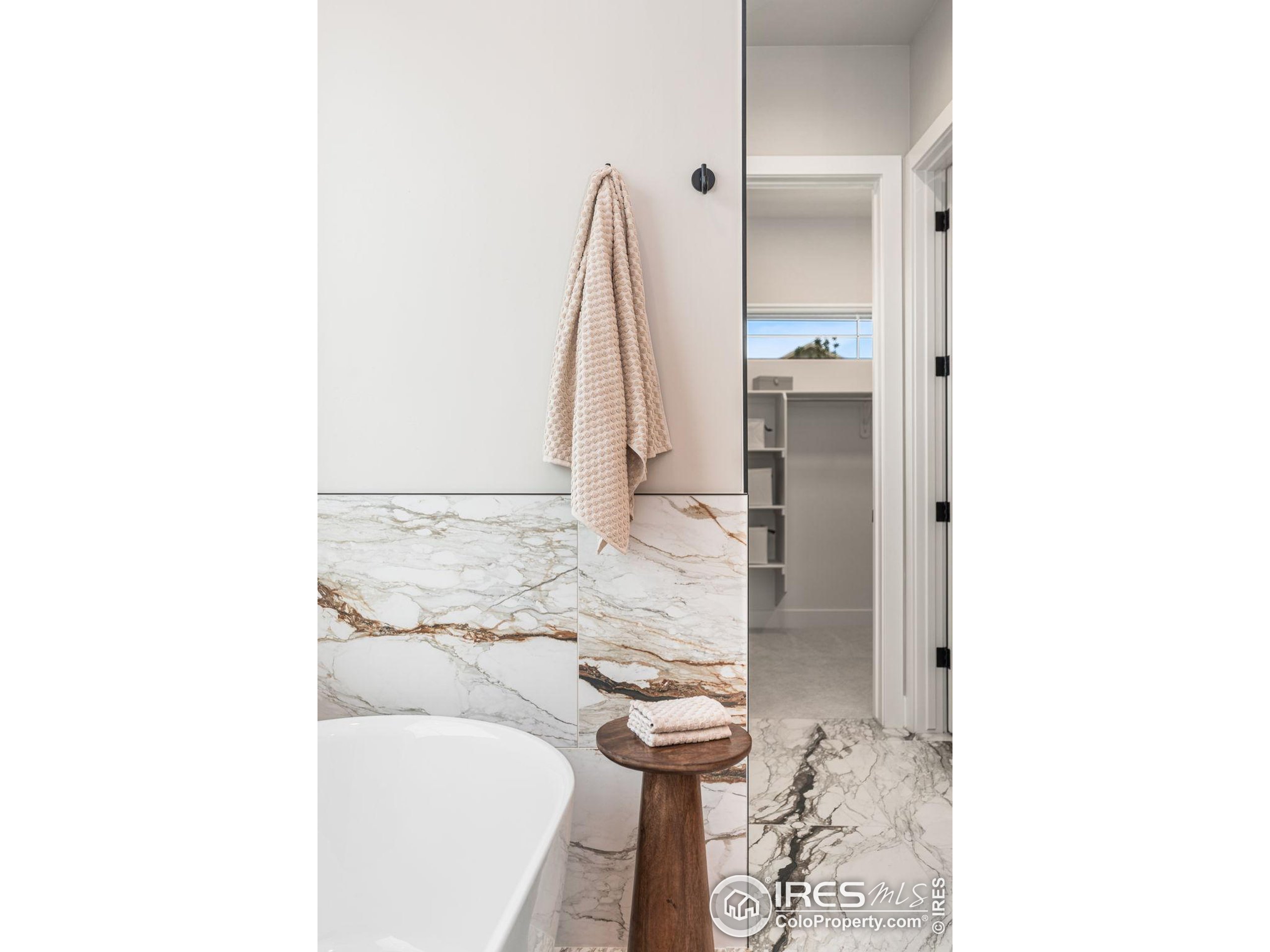 6709 Morning Song Ct