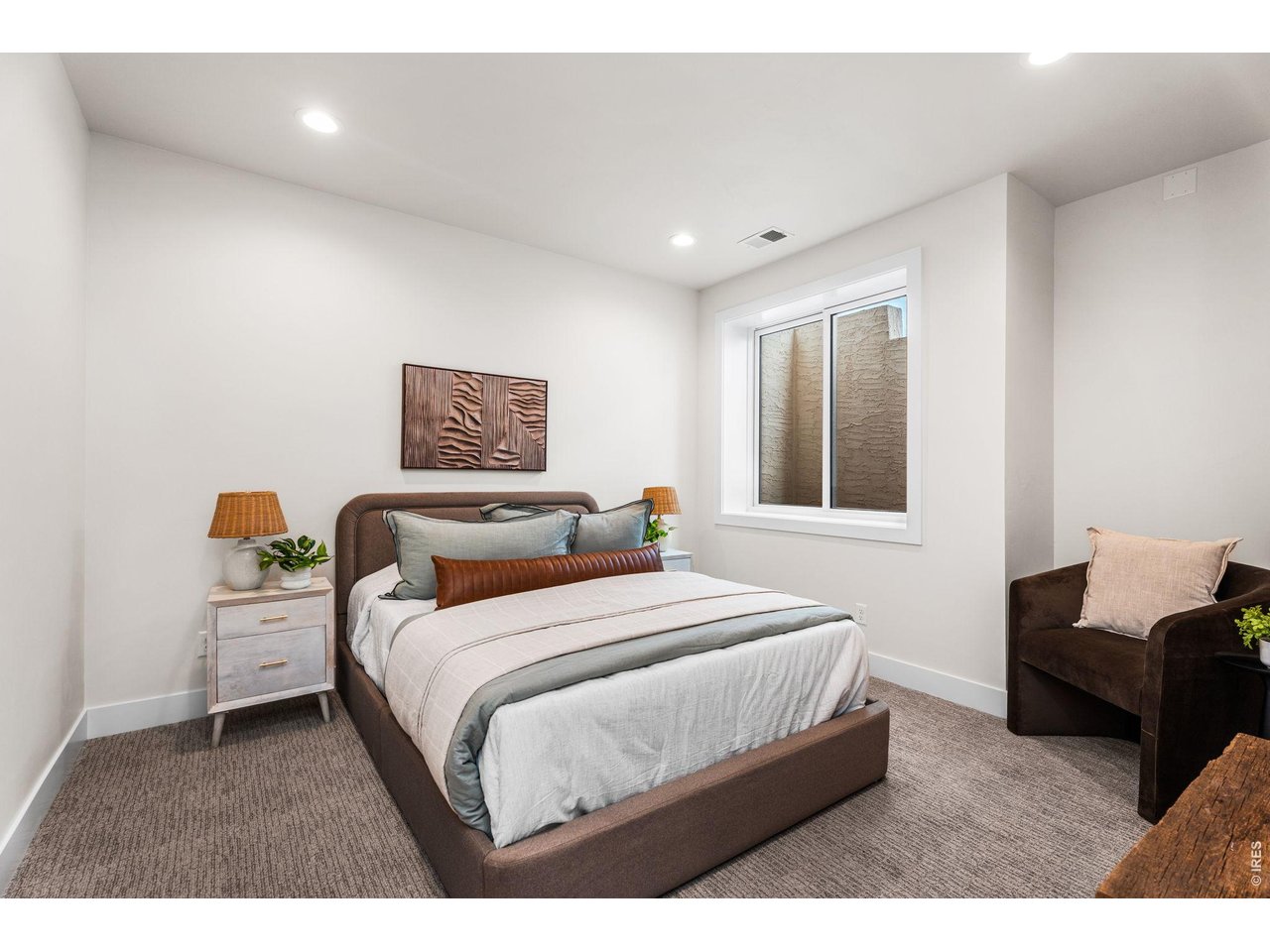 6739 Morning Song Ct