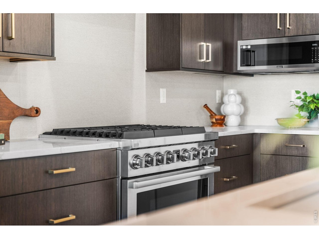 6739 Morning Song Ct