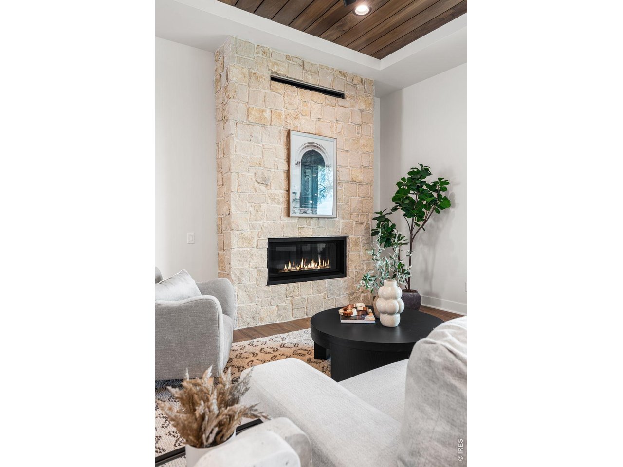 6739 Morning Song Ct