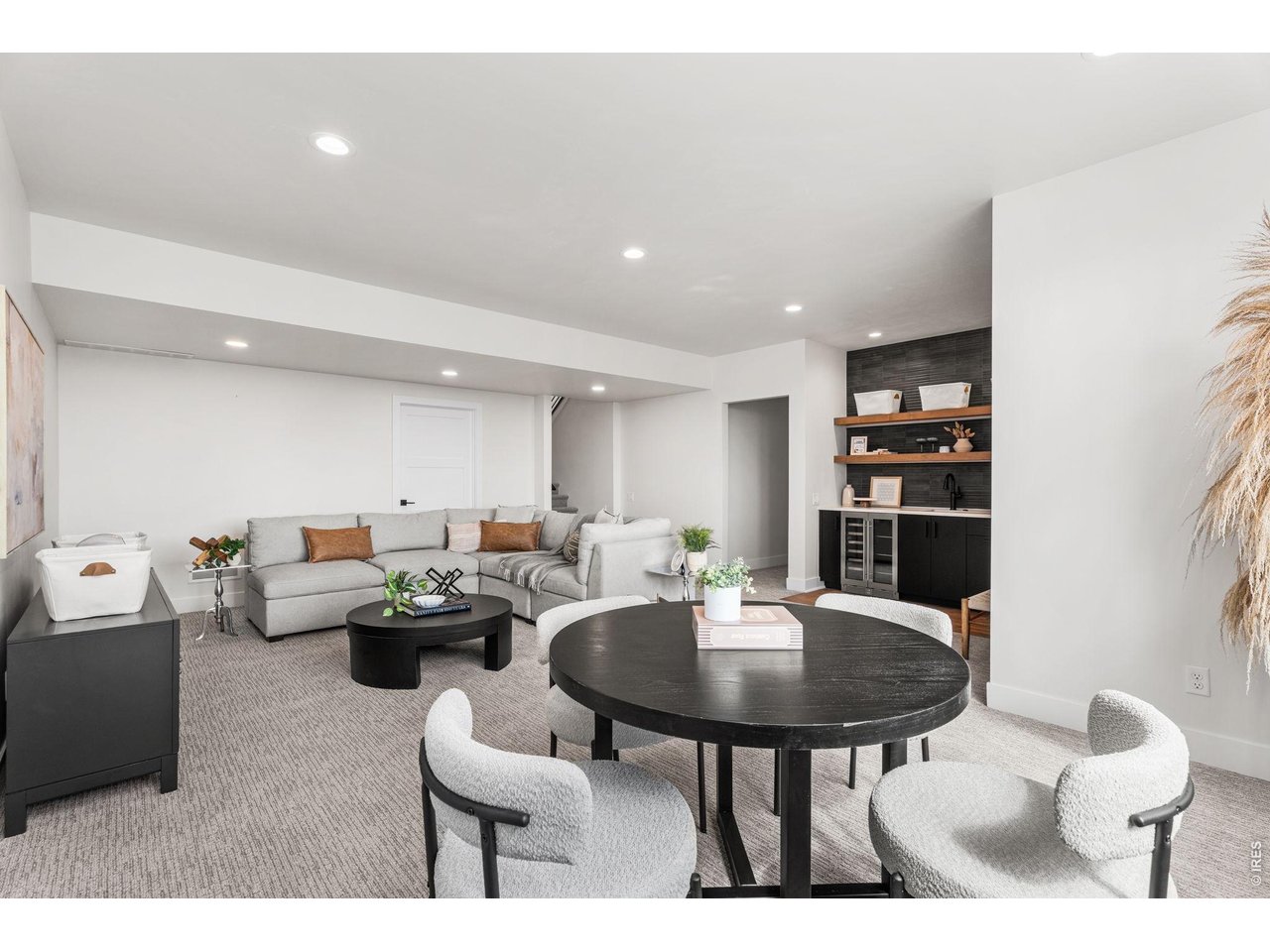 6739 Morning Song Ct