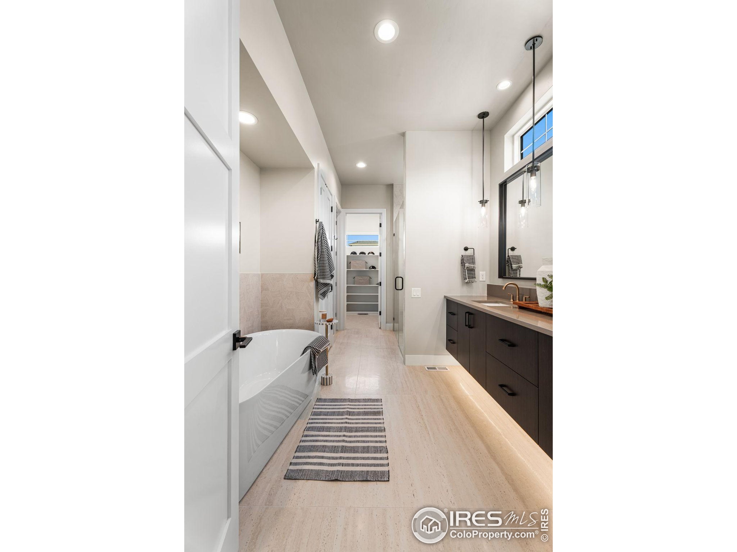 6719 Morning Song Ct