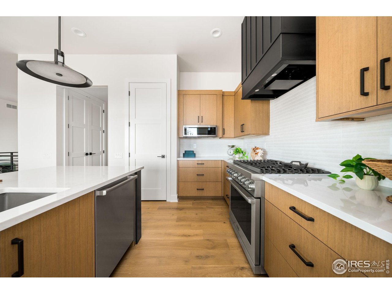 6729 Morning Song Ct