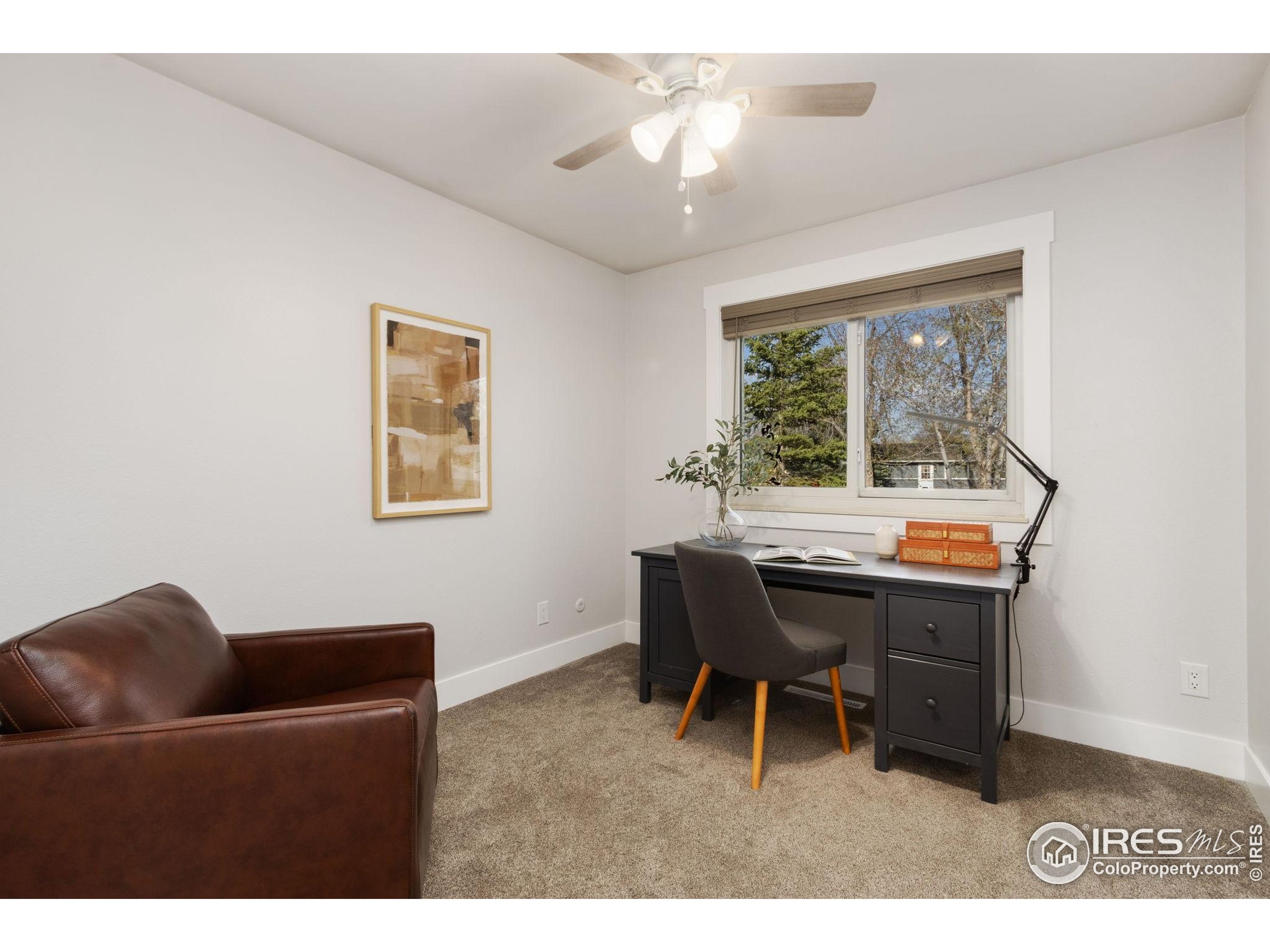 2139 Donna Ct