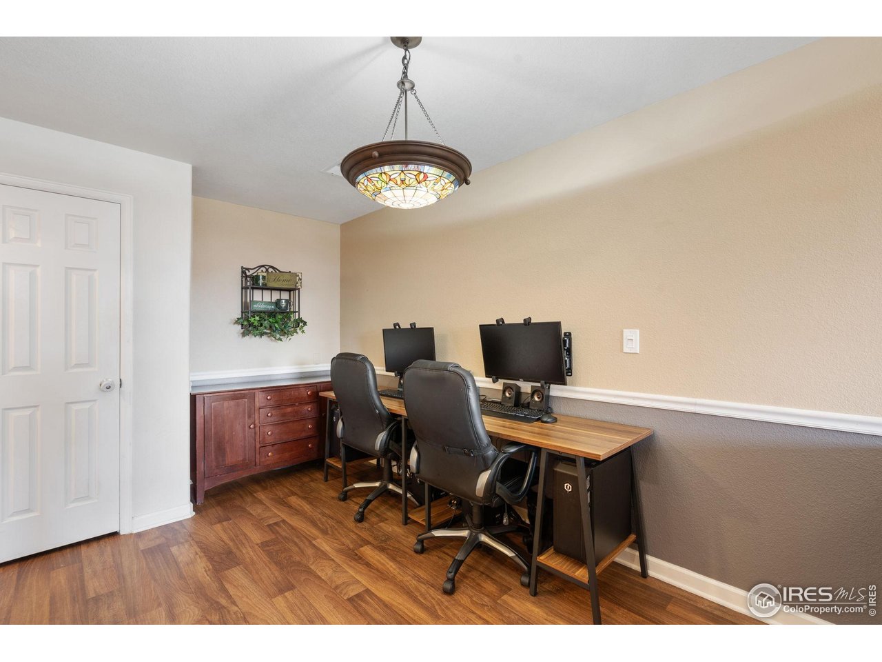 3601 Ponderosa Ct 6