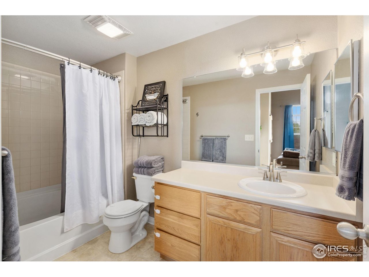 3601 Ponderosa Ct 6