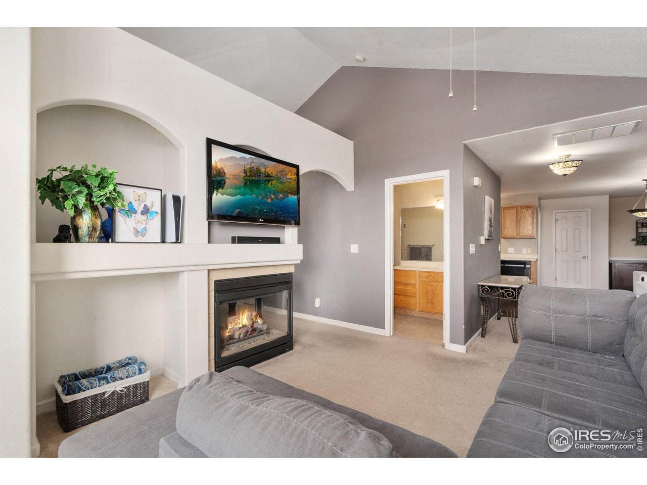 3601 Ponderosa Ct 6