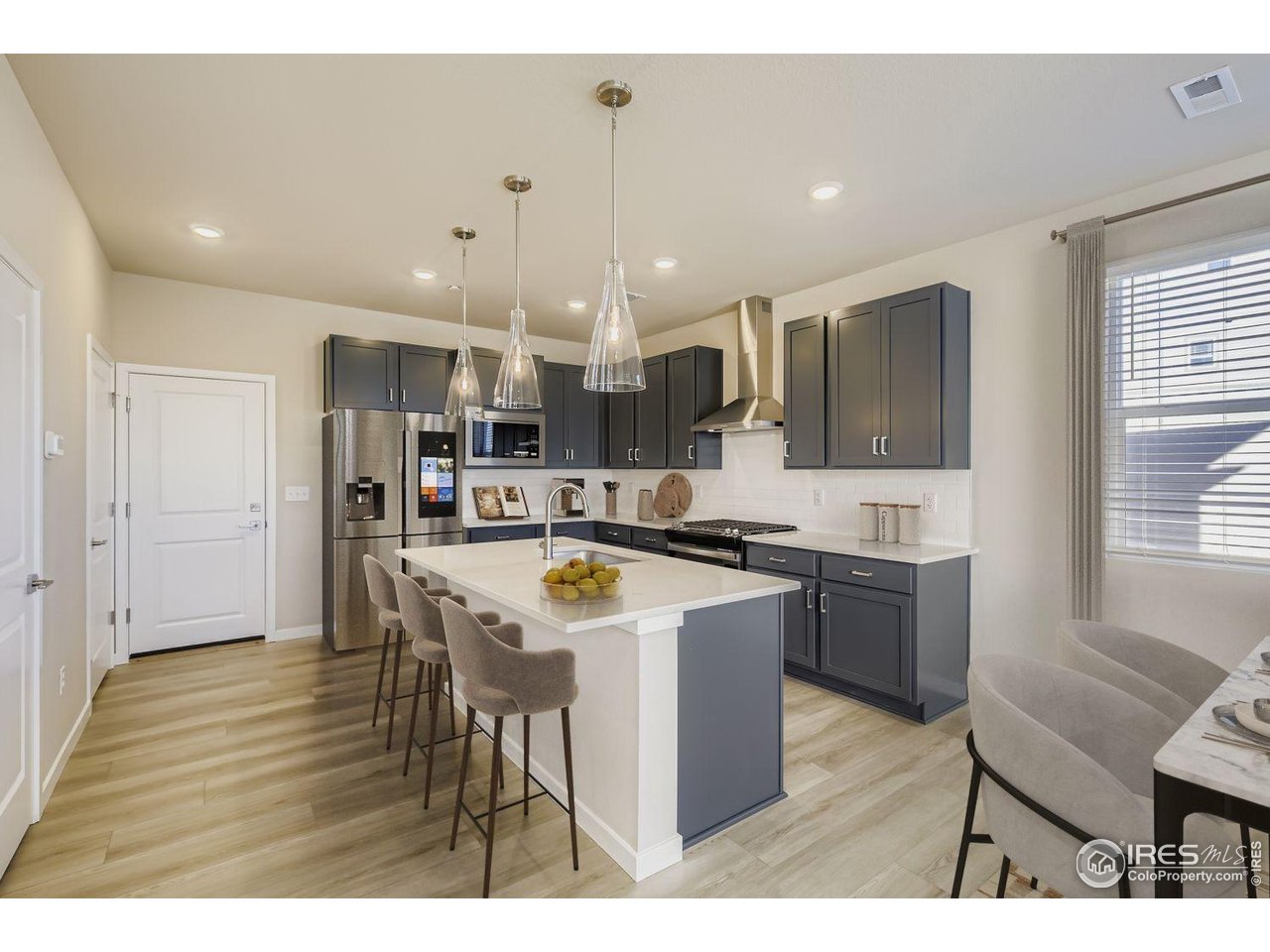 857 Merganser Dr