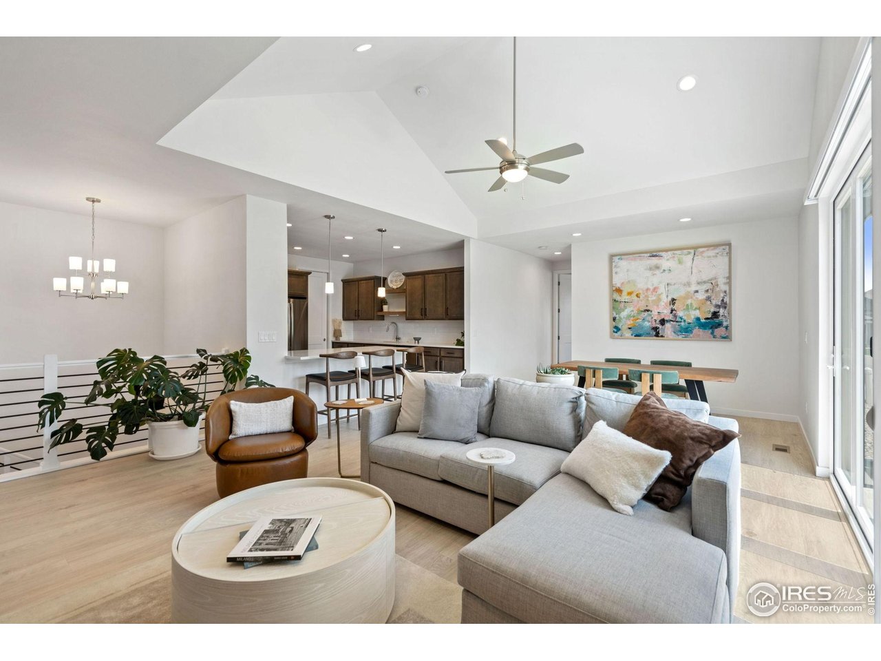 3449 Green Lake Dr
