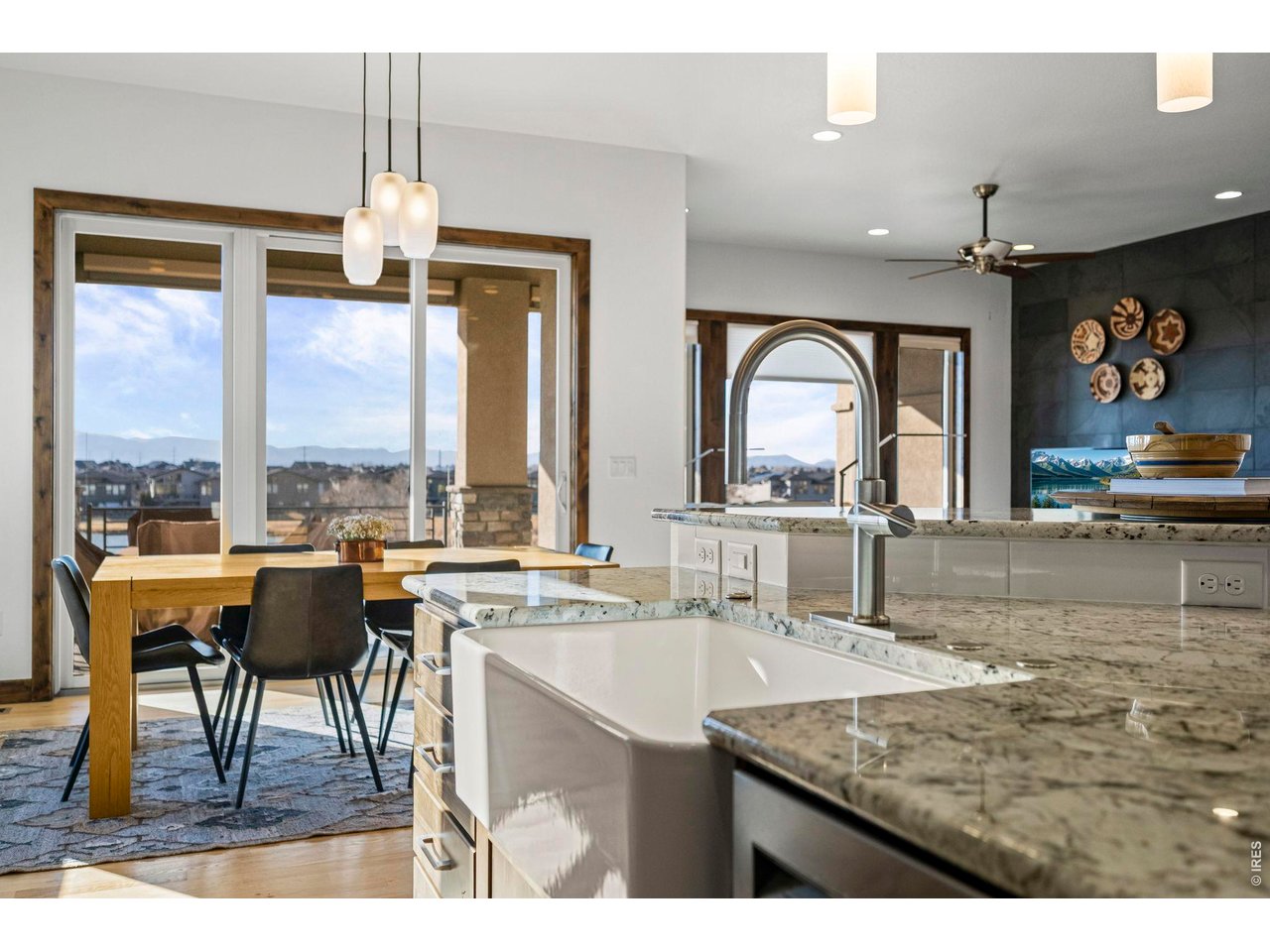 6901 Water View Ct